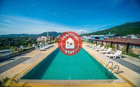 I Dee Hotel 3*